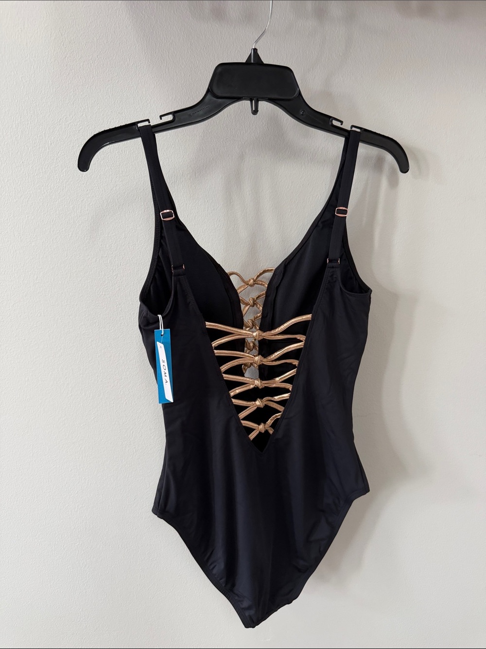Bleu Rod Beattie x Soma “Let’s Get Knotty” Swimsuit - Picture 2 of 5